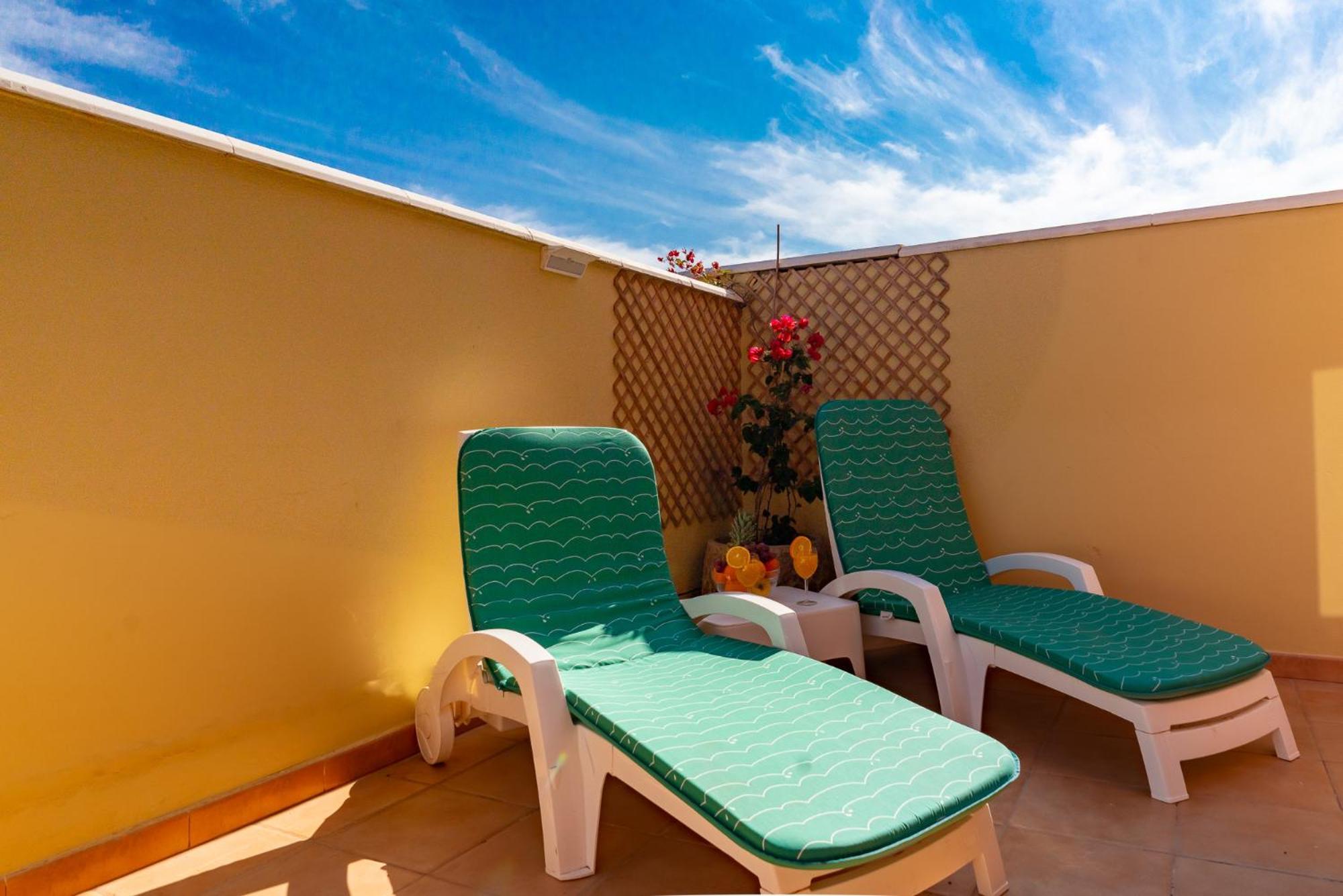 Lucky Thirteen - Apartment With Ocean View Caleta De Fuste Eksteriør bilde